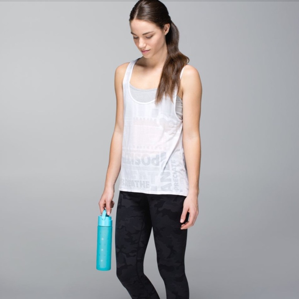Lululemon Next To Nothing Tank Exploded Manifesto Pop Block Burnout White - Picture 4 of 11